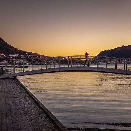New Penthouse Apartment With Sea View In Bergen Centrum エクステリア 写真